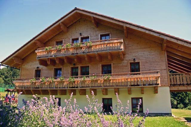 Pension Klose Kubova Hut Ngoại thất bức ảnh